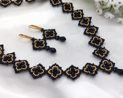 Elegantný luxusný zlatočierny náhrdelník z brúsených korálok