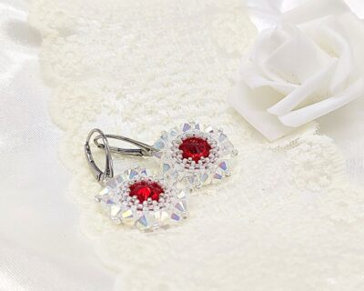 Šité náušnice z Preciosa Crystal v červeno bielej farbe Ag925